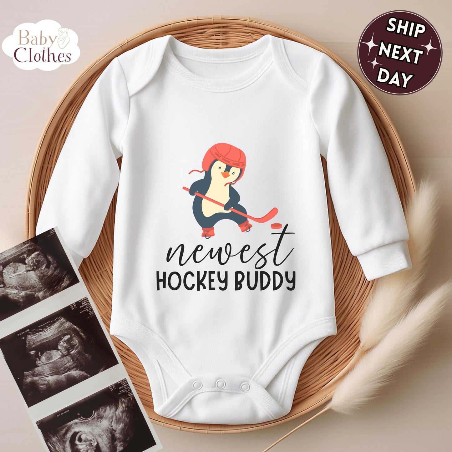 newest hockey buddy baby bodysuit, cute hockey baby outfit, baby announcement, newborn baby gift, daddys hockey partner onesie®