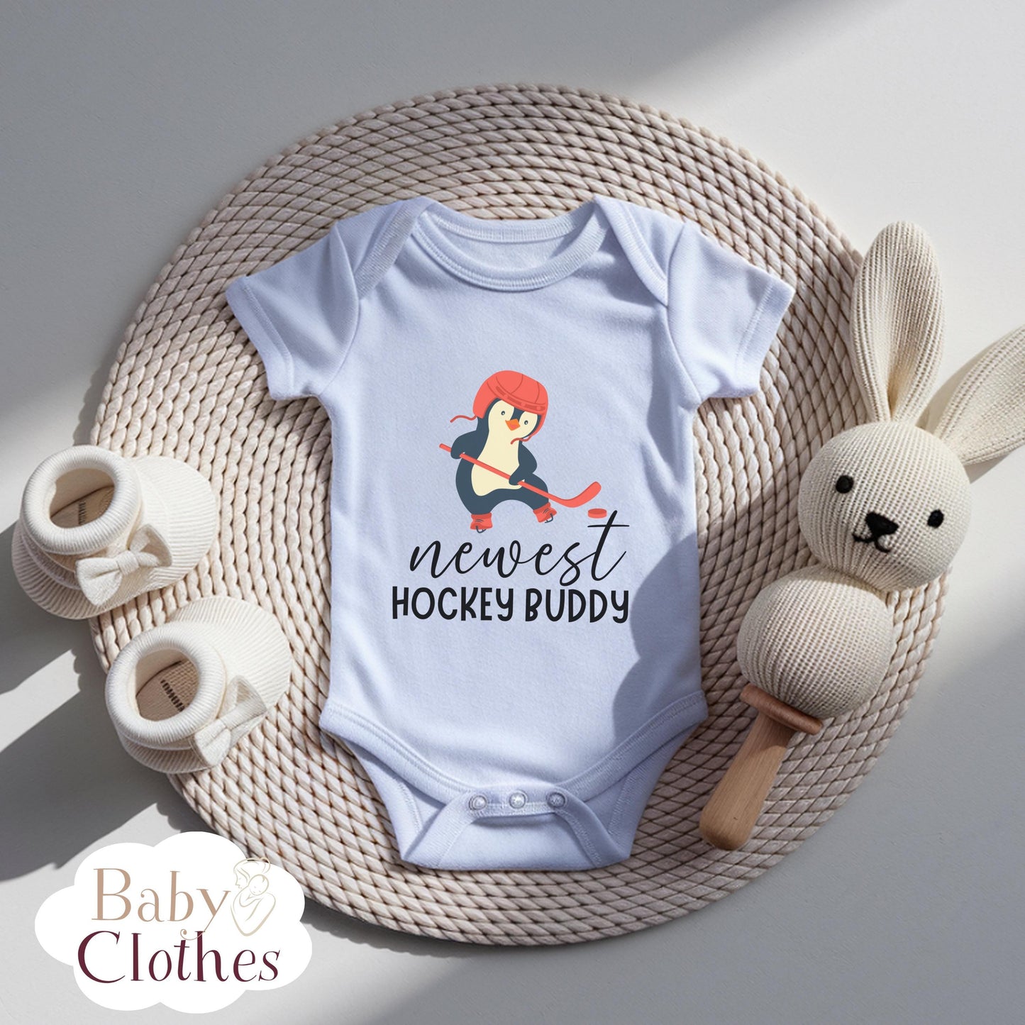 newest hockey buddy baby bodysuit, cute hockey baby outfit, baby announcement, newborn baby gift, daddys hockey partner onesie®
