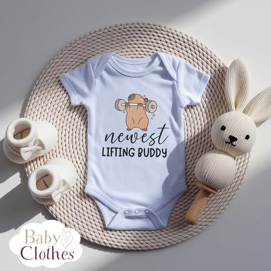 newest lifting buddy baby bodysuit, cute lifting baby outfit, baby announcement, newborn baby gift, daddys lifting partner onesie®